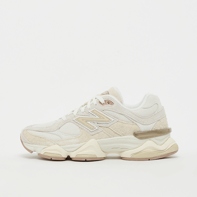 New Balance 9060 beige 91132 1