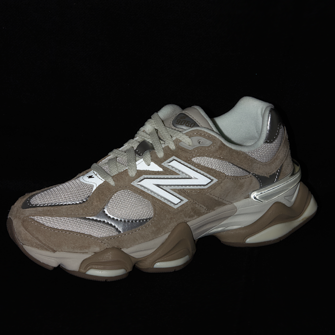 New Balance 9060 beż 91135 8