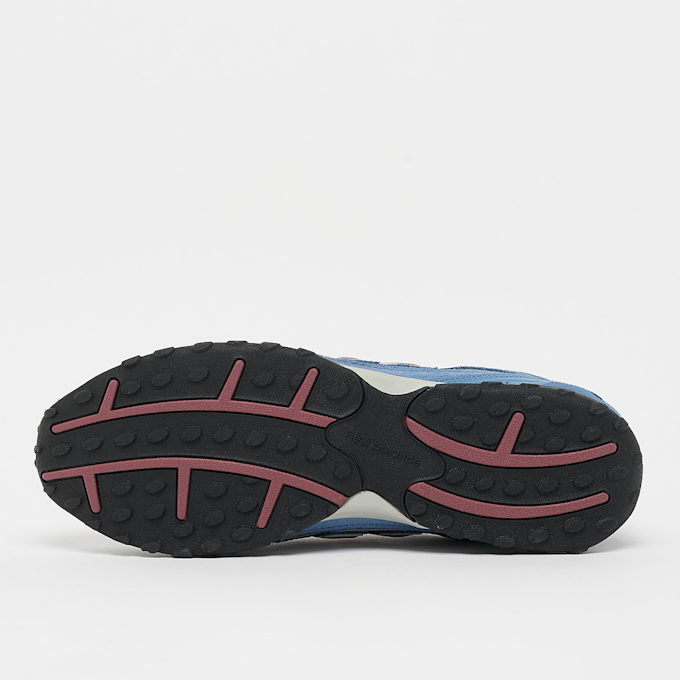 New Balance 204 blau 91157 4