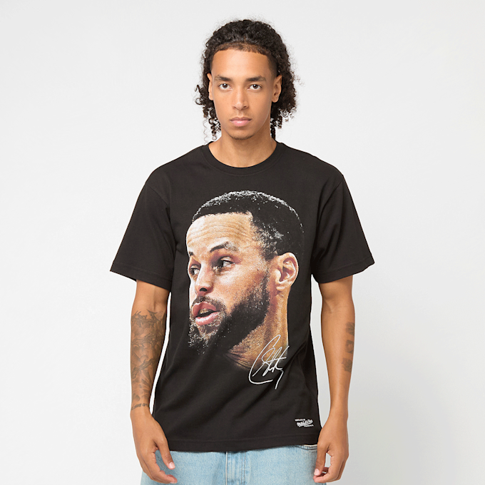 Mitchell & Ness NBPA Real Big Face Tee Stephan Curry schwarz 91308 1