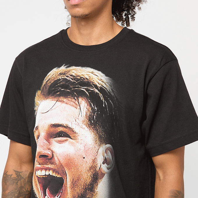Mitchell & Ness NBPA Real Big Face Tee Luka Doncic schwarz 91310 3