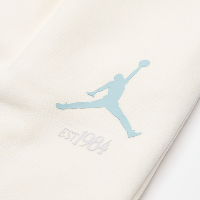 Jordan Jumpman Club Pleated Fleece Pants beige 91569 3