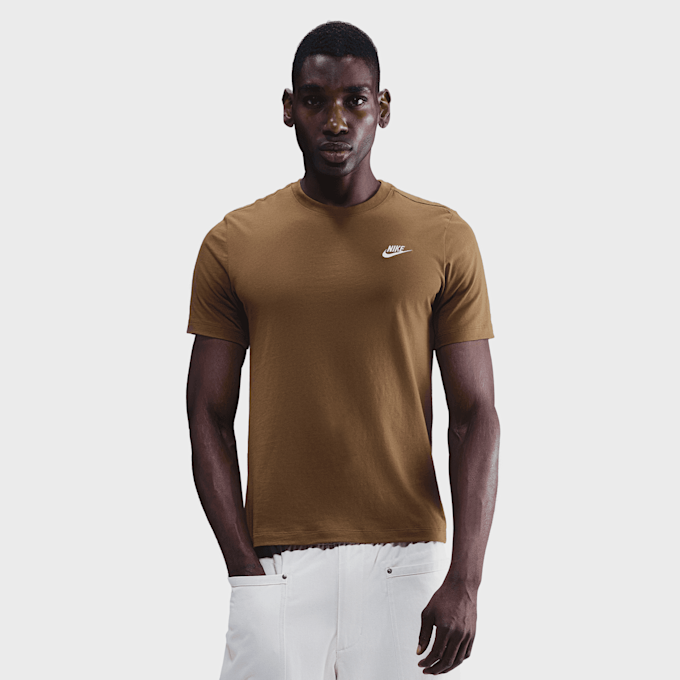 Nike Sportswear Club T-Shirt braun 91850 1