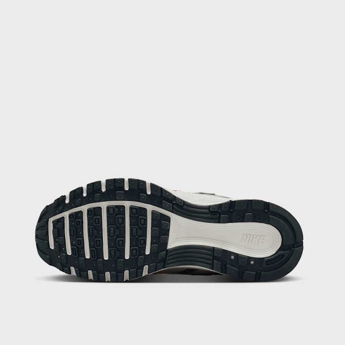Nike P-6000 (GS) siva 92040 3