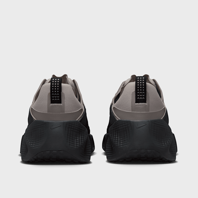 Nike Ava Rover black/black/black/anthracite cinzento 92115 4