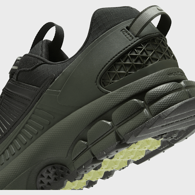 Nike Zoom Vomero Roam verde 92157 8