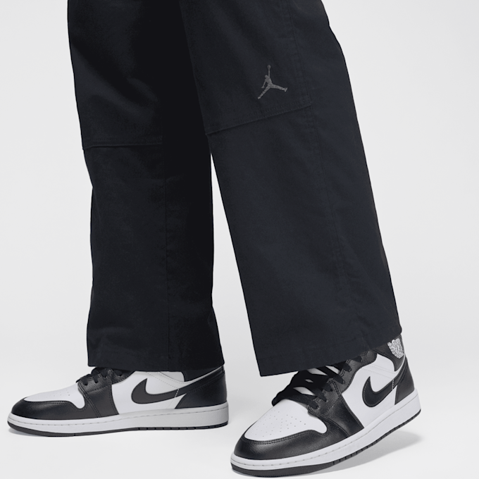 Jordan Essentials Woven Pants noir 92233 5