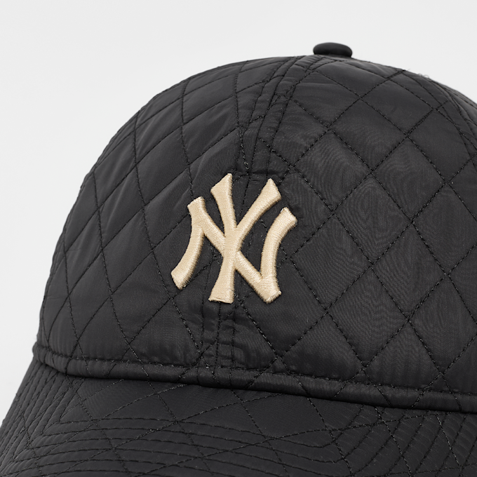 New Era 9Twenty Quilted MLB New York Yankees zwart 92974 4