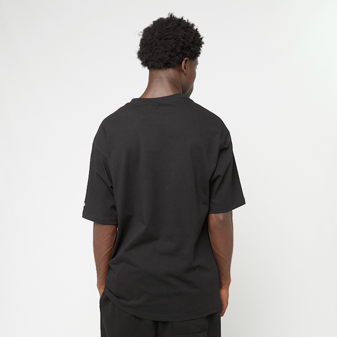 New Era Floral Oversized Tee noir 93054 2