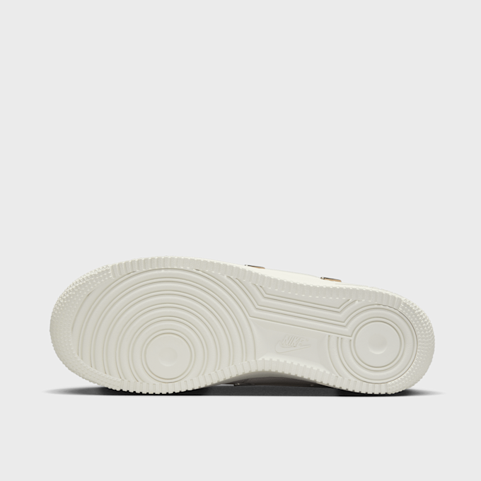 Nike WMNS Air Force 1 '07 LX różowy 93090 3