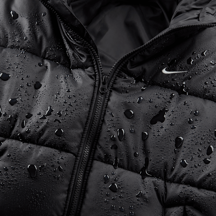 Nike Sportswear Classic loose Puffer Jacket nero (FZ5899-010)