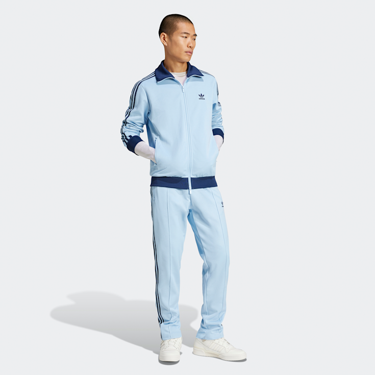 Givenchy Intimates Peignoir Givenchy Vintage 80s Givenchy Cream