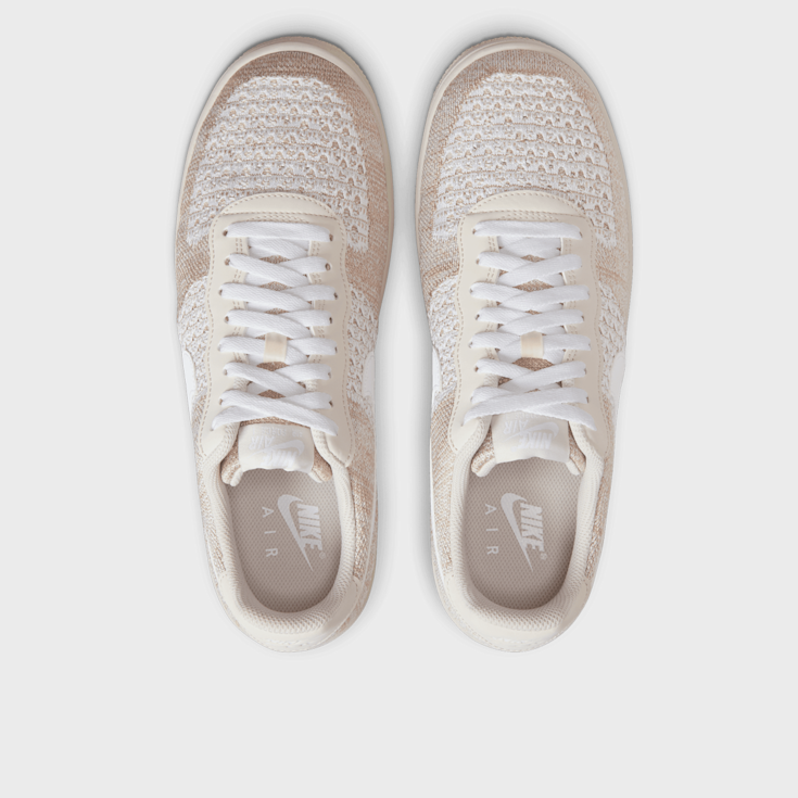Nike Air Force 1Flyknit beige (IB7675-001)
