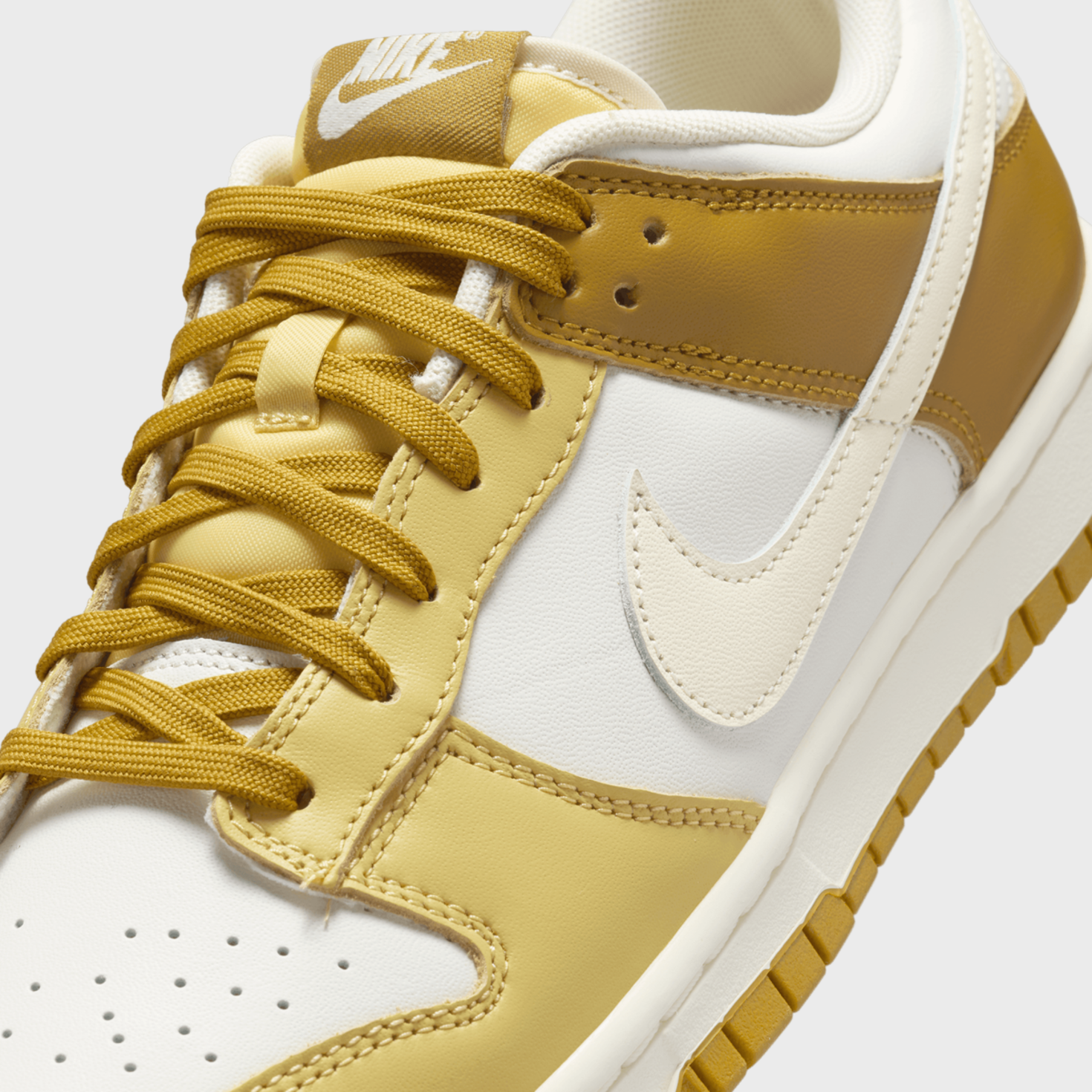 Nike Dunk Low Wmns (DJ6902-700) | WSS