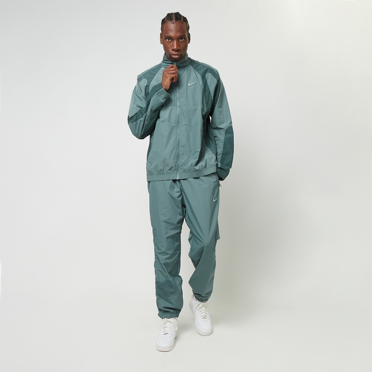 Nike Nocta NRG Woven Track Jacket grün (FN7666-382)