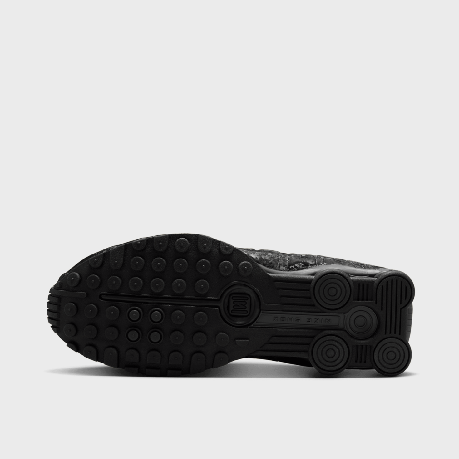 スー Nike Shox R4 nero (HV0934-002)