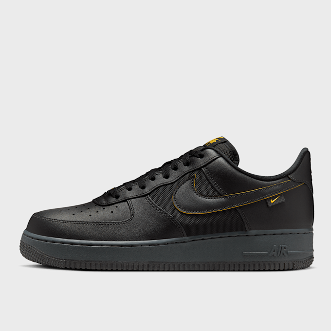 Nike   Air Force 1 '07 schwarz 28232 1