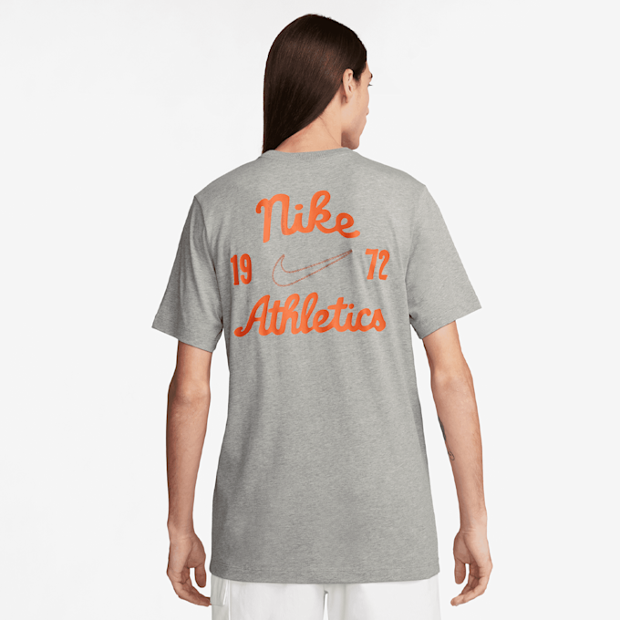 Nike   Sportswear Short Sleeve T-Shirt grau 31345 2
