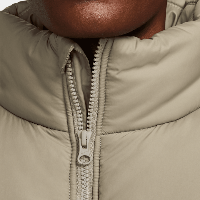 Nike   Sportswear Therma Fit Synthetic Fill Classic Vest beige 29496 5