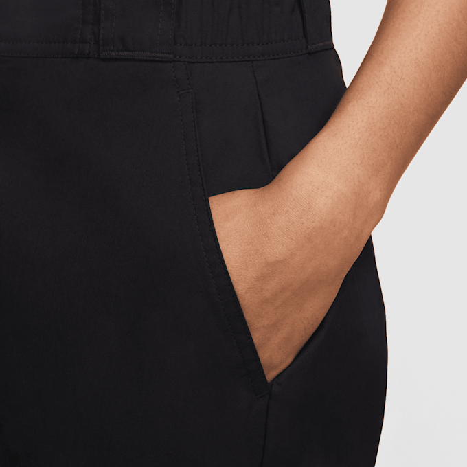 Nike   Sportswear Woven Oversized Pant High Rise schwarz 29509 3