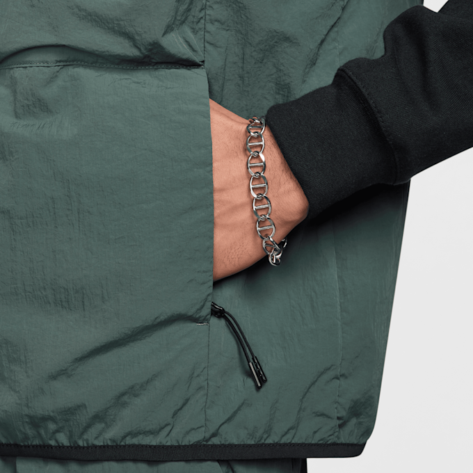 Nike   Tech Woven Vest vert 30028 4