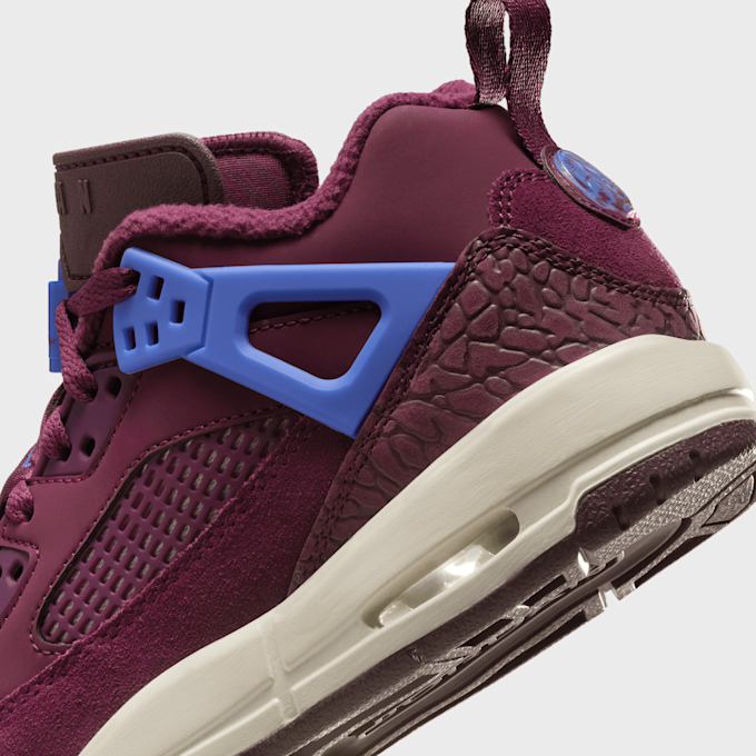 Jordan Spizike Low (GS) morado 43660 8
