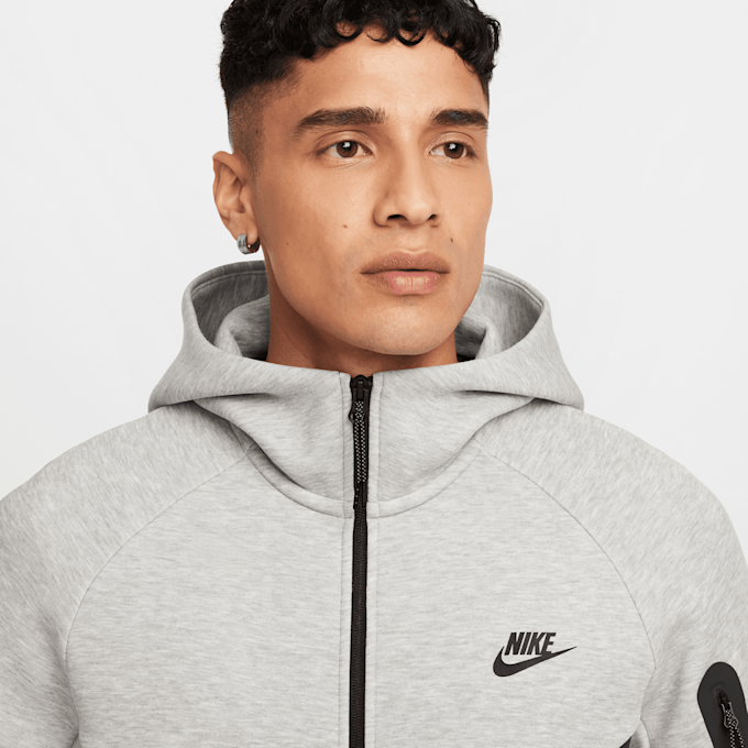 Nike   Tech Fleece Windrunner grau 47019 3