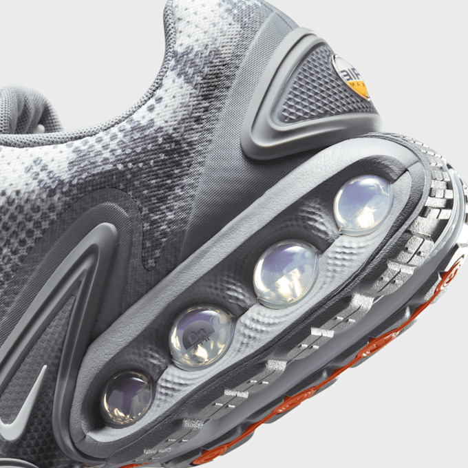 Nike   Air Max Dn gris 42622 8