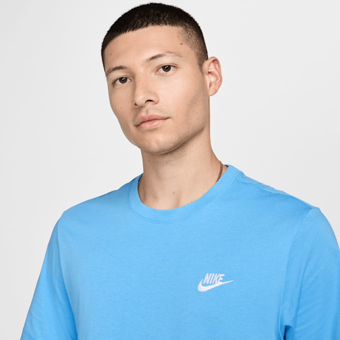 Nike   Sportswear Club T-Shirt blauw 42642 3