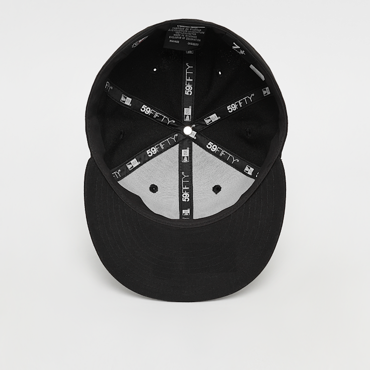 Black on black new era hats deals