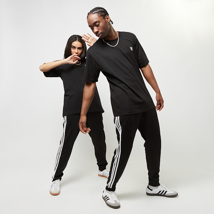 adidas Originals Essentials T Shirt schwarz kaufen SNIPES