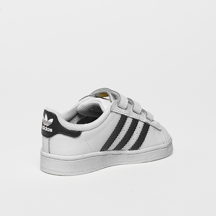 Superstar adidas bebe jordan hot sale