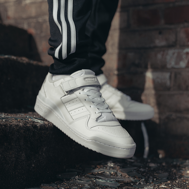 Forum Low Sneaker