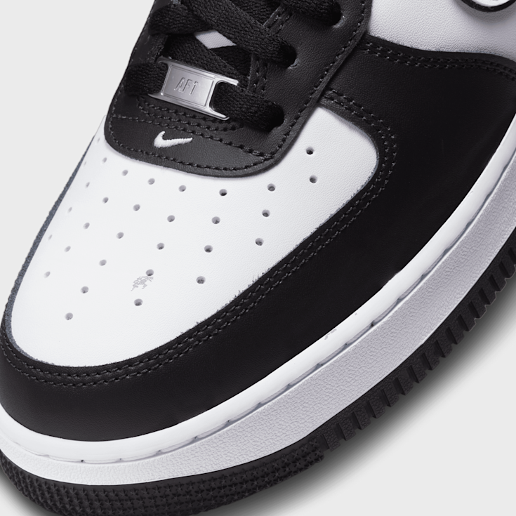 Black and white mens air force 1 2025
