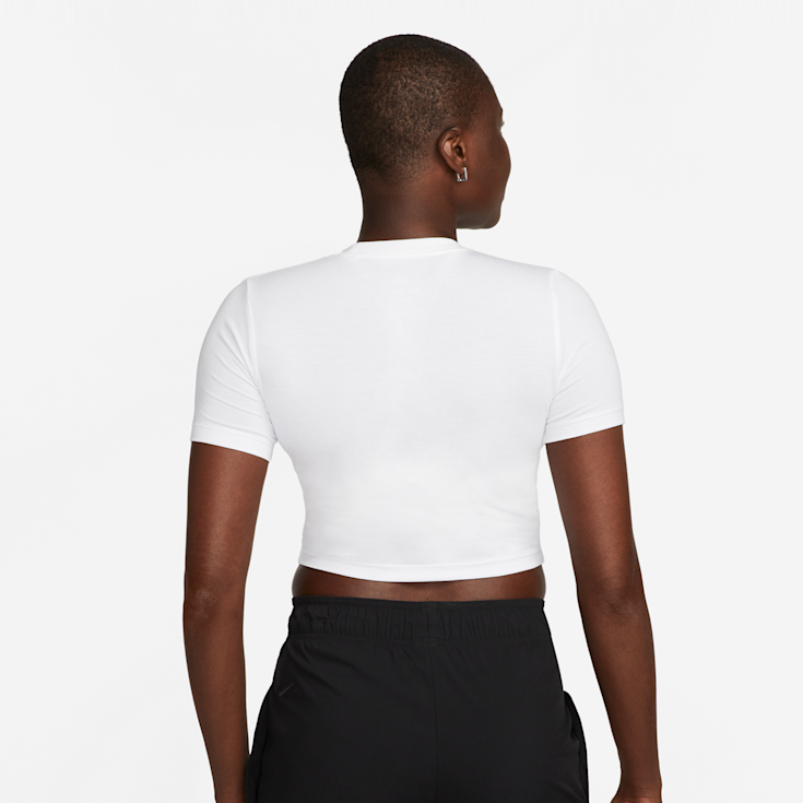 White crop top nike hot sale