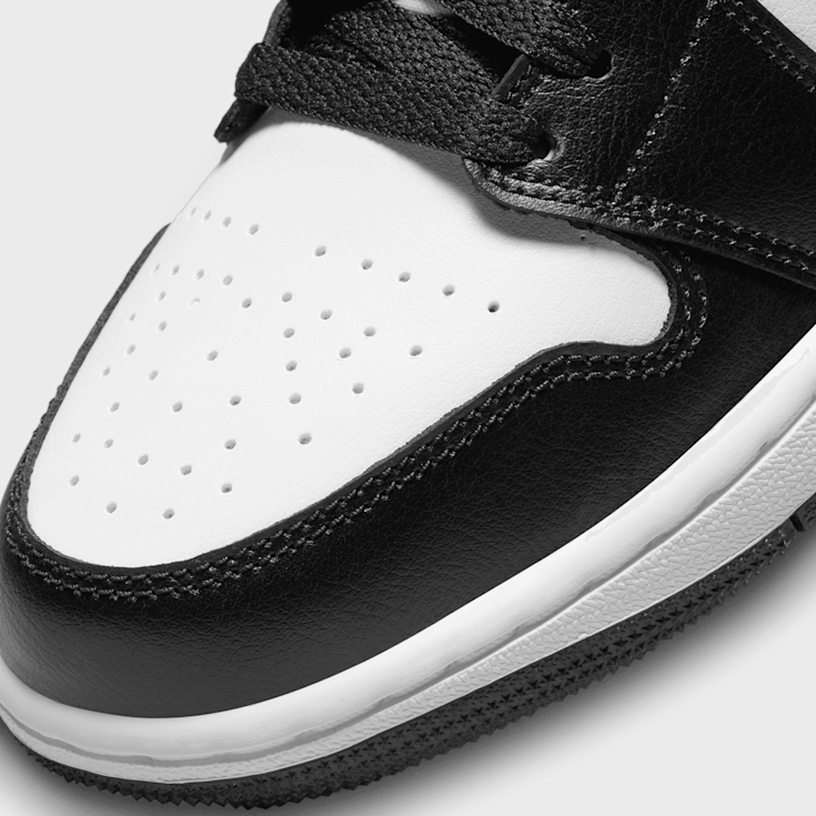 White and black air jordan 1 on sale