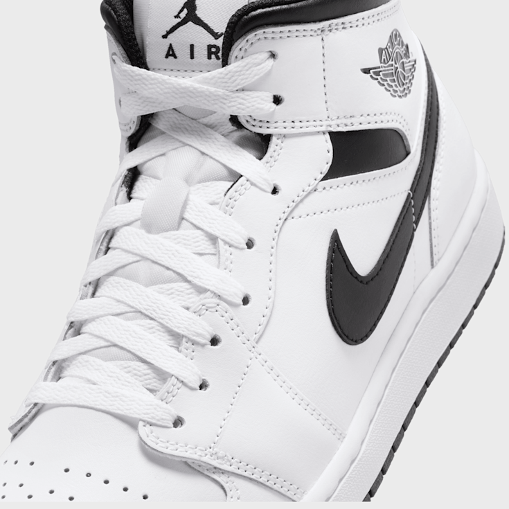 Black white air jordan 1 best sale