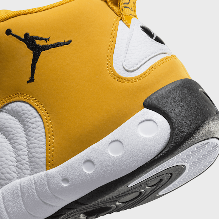 All white jumpman pro online