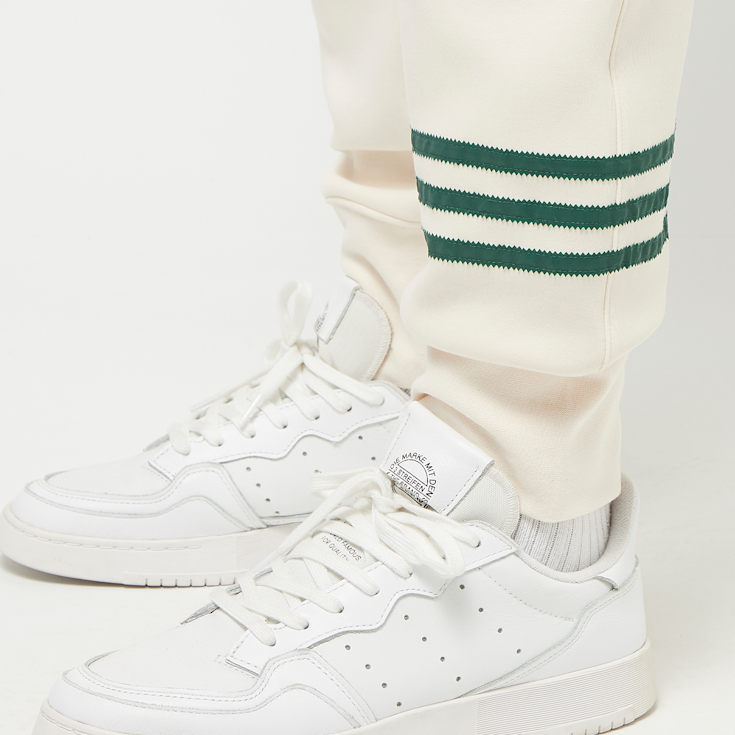 adidas Originals adicolor Neuclassics Trainingshose beige kaufen SNIPES