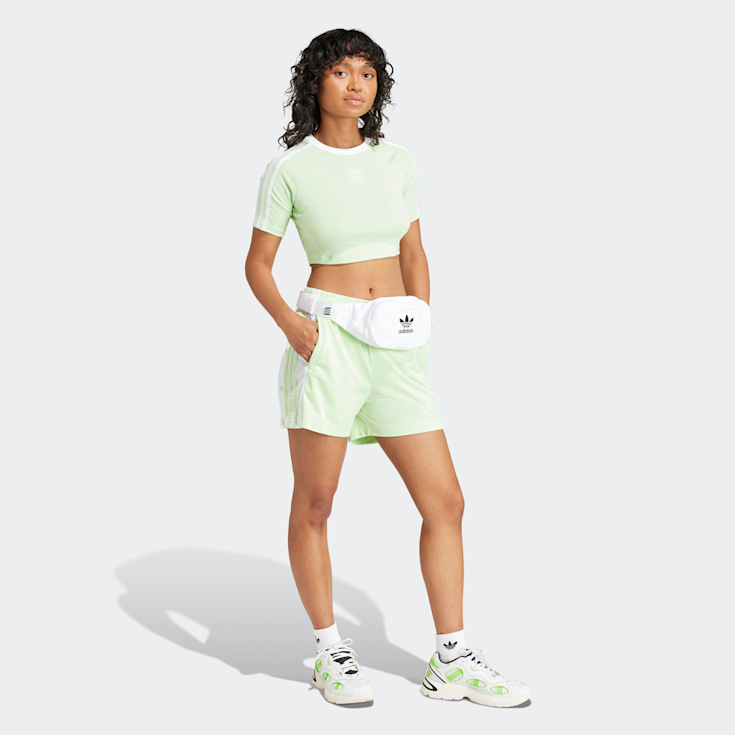 Acheter adidas Originals adicolor 3 Stripes Crop T Shirt vert SNIPES
