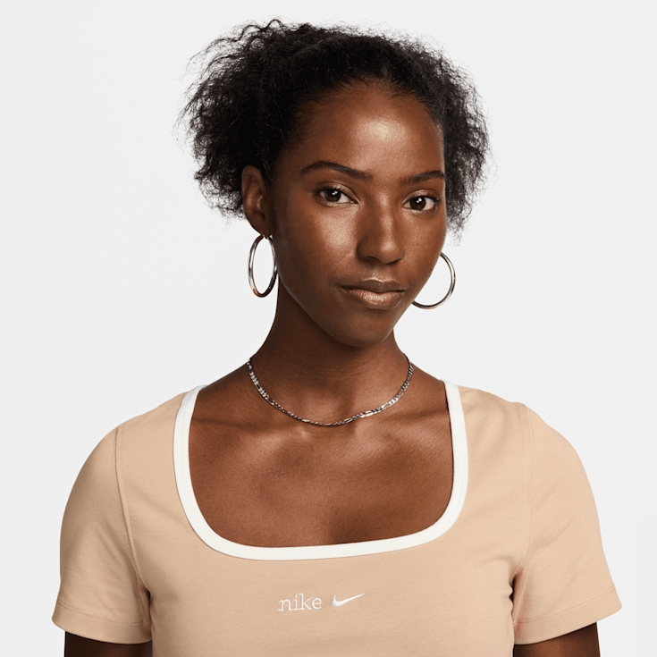 Nike Sportswear Trend Tee Baby beige kaufen