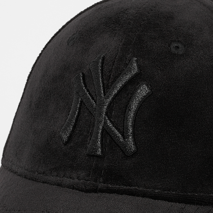 All black new york yankees hat deals