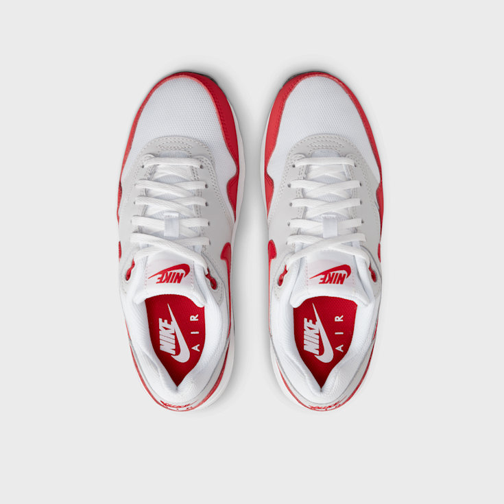 Snipes air max 1 clearance