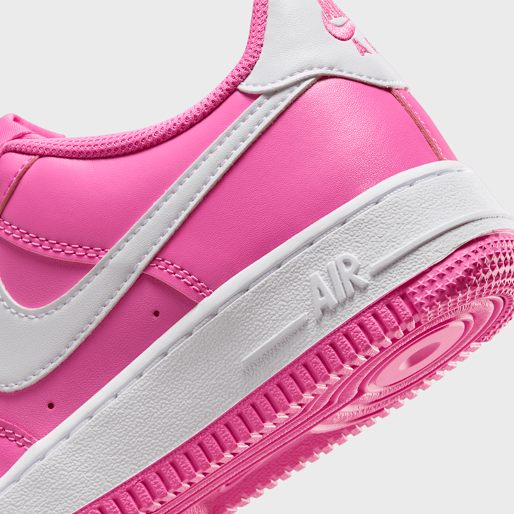 Nike air force lichtroze 2025