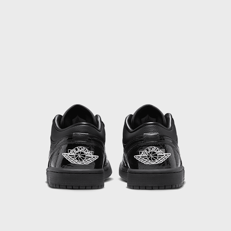 WMNS Air Jordan 1 Low SE