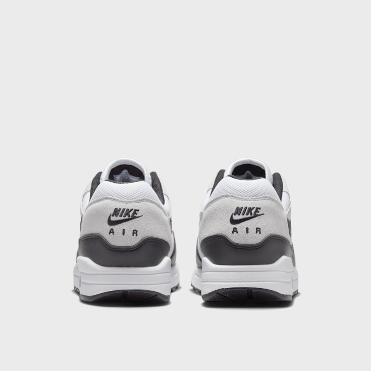 Nike air max 1 essential black white top
