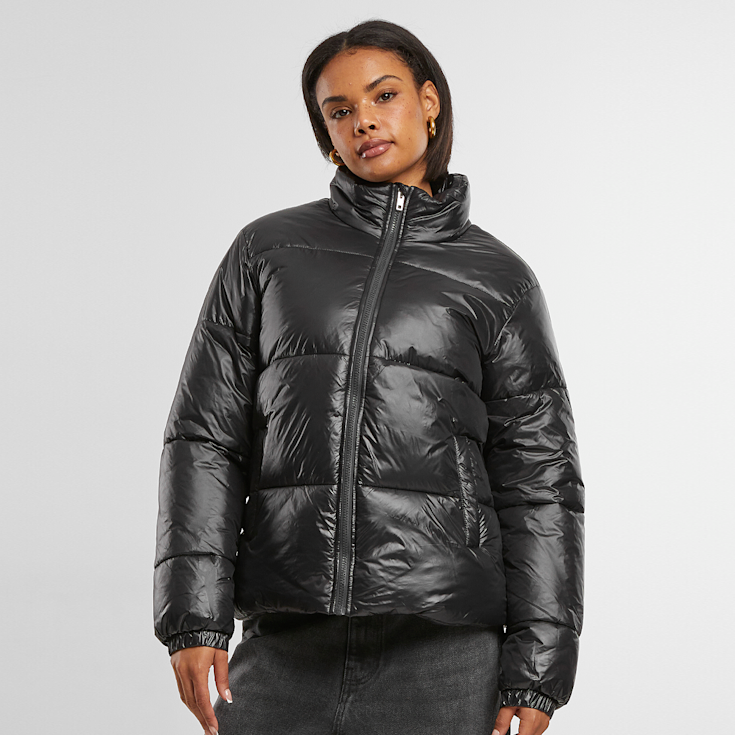 Black puffer jacket shiny discount