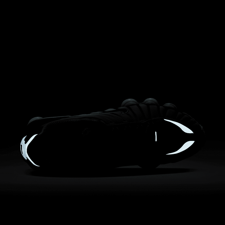 Snipes nike shox 2025