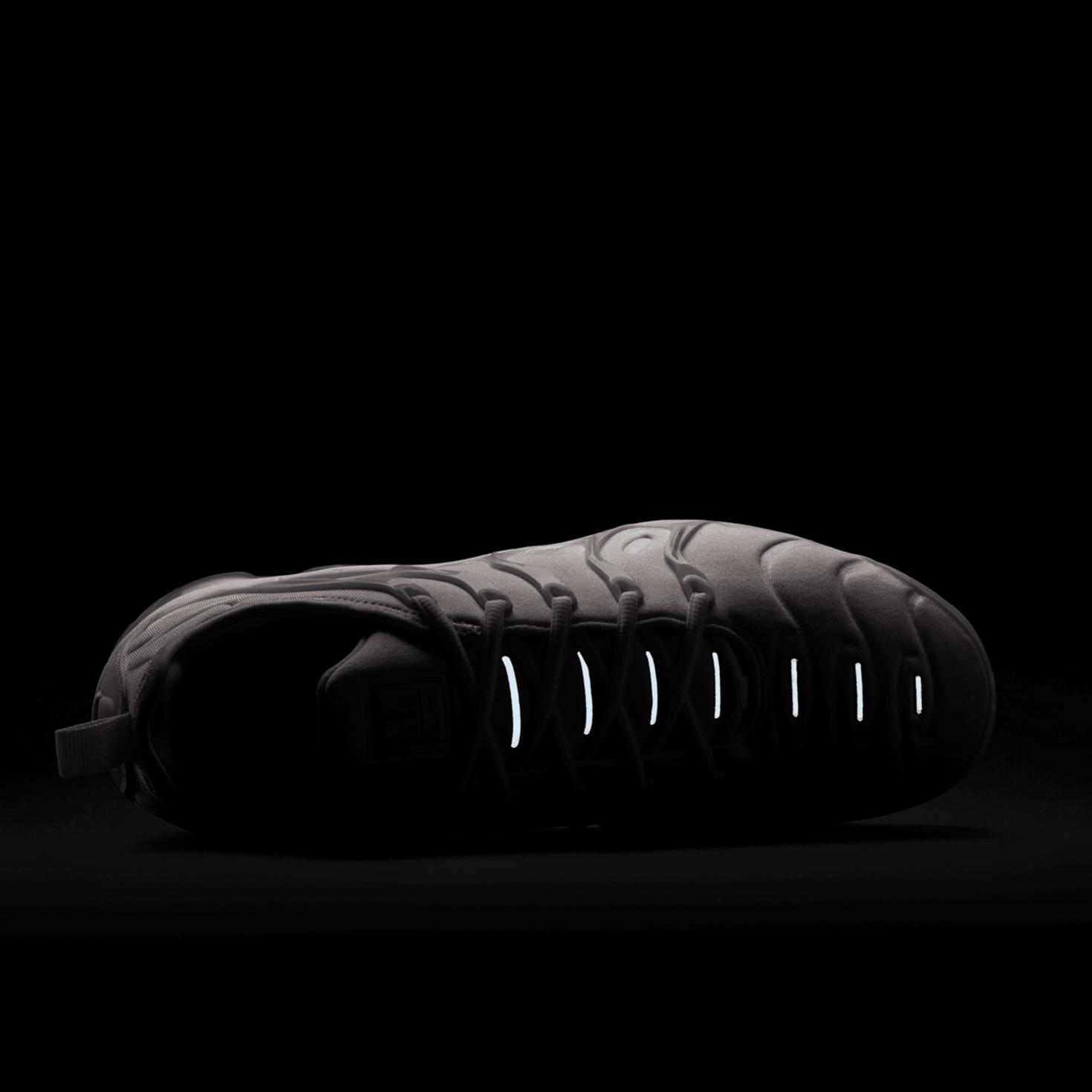 Air vapormax plus nere e bianche best sale