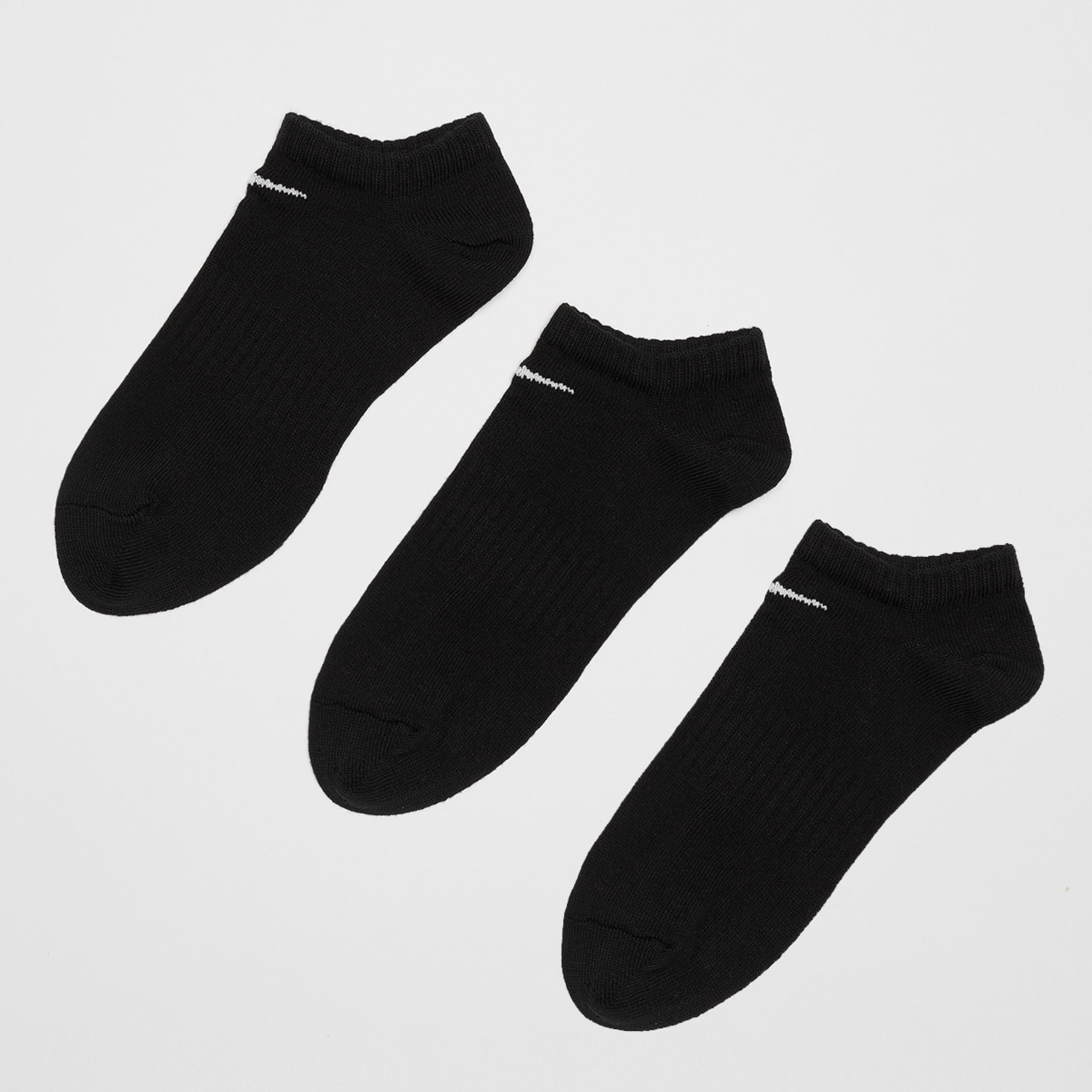 Black nike no show socks top